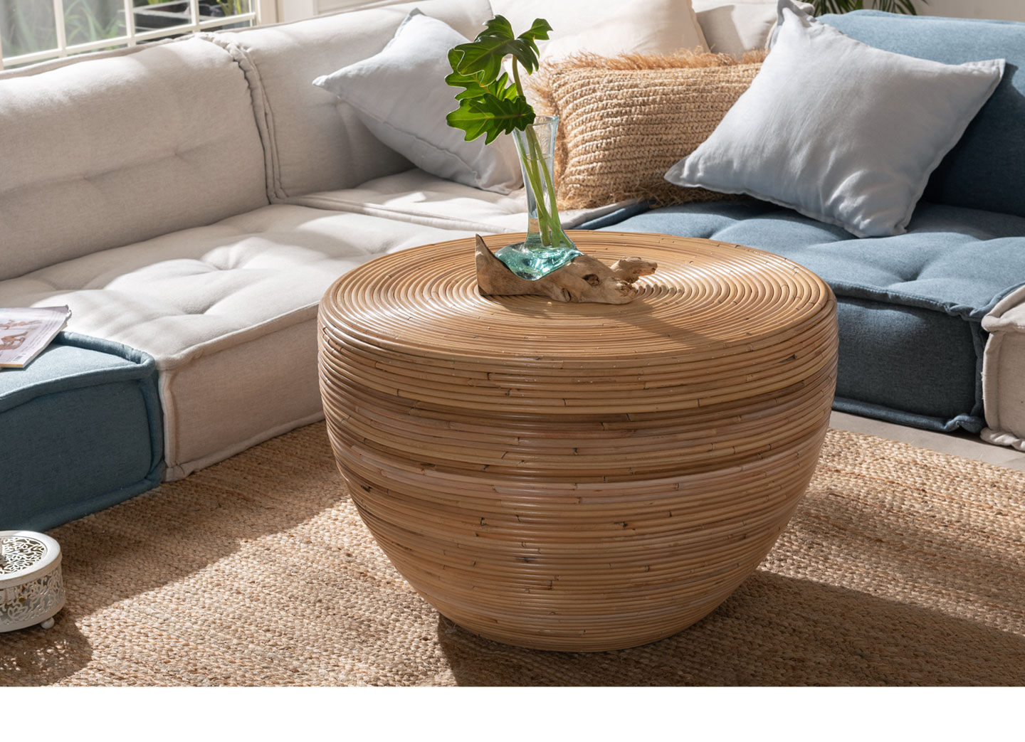 �ڤ��ƾ��פʥ饿��ǤǤ��������ҡ��ơ��֥�ˤ�������Υ����ơ��֥�