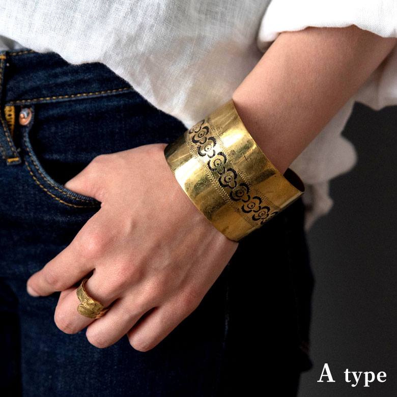 デニムとの相性抜群