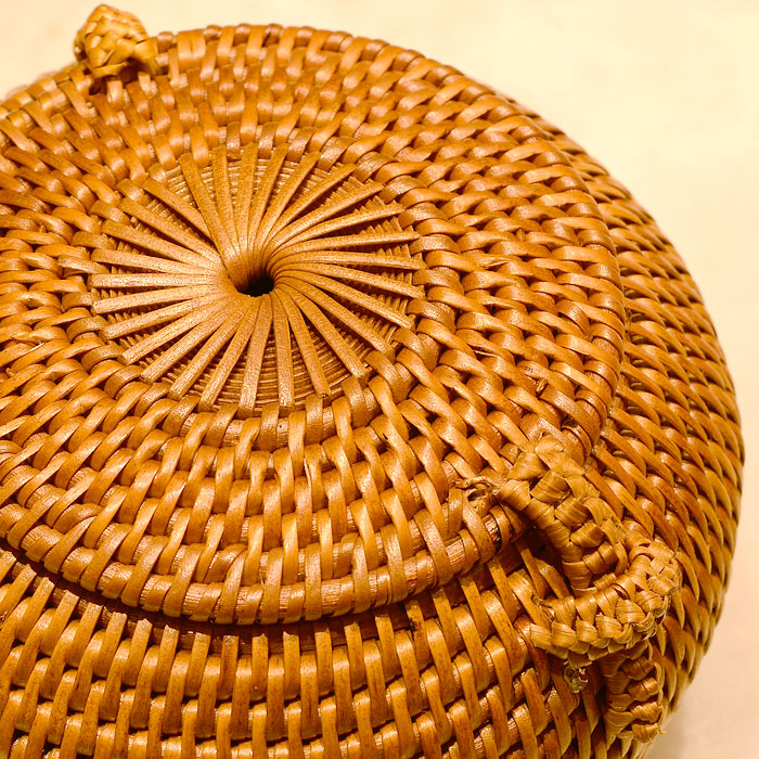 アタで編まれたボールケース[Mサイズ]