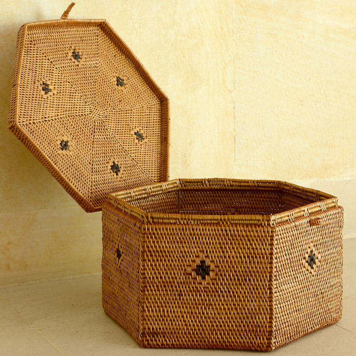 アタで編まれた六角形のフタ付き小物入れケース[L]