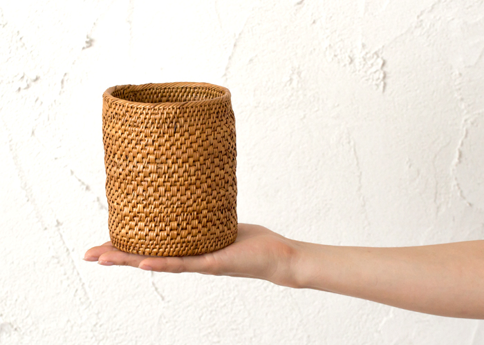 カトラリースタンド ペンスタンド 箸立て 収納 スタンド バリ雑貨 アジアン雑貨 おしゃれ インテリア アタ カトラリーケース アジア工房 キッチン カトラリー リゾート シンプル ナチュラル 小物入れ エスニック バリ島 アタ製品