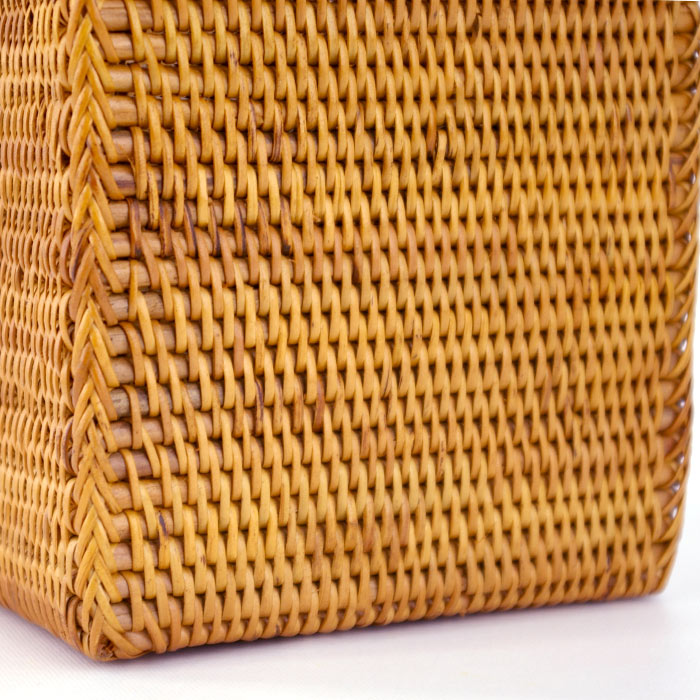 アタで編まれた四角い収納ボックス[Aタイプ]