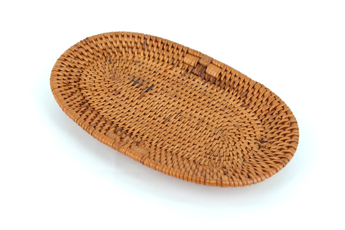 アジアントレイ、バリ島のおしぼりトレイ、天然素材、ナチュラルテイスト、アジアンテーブルウェアー、バリ島のテーブルウェアー、アジアンキッチン雑貨、バリ島のキッチン雑貨、アタ製おしぼりトレイ、アタ編みおしぼりトレイ