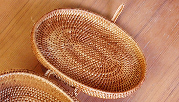 バリニーズの職人の感性が光る、アジアン小物入れ。