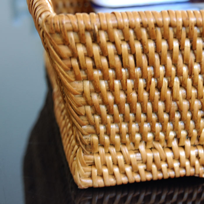 アタで編まれた高台つき アジアン 小物入れバスケット バリ 雑貨