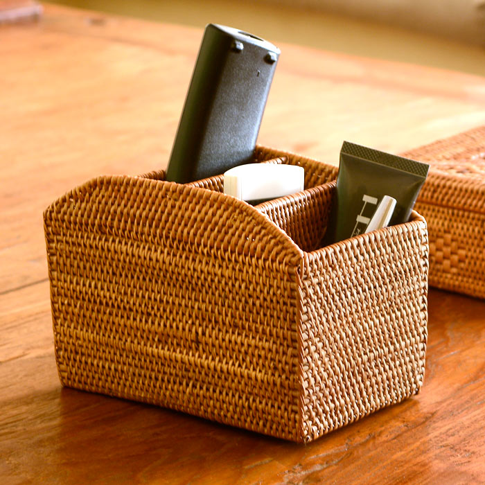 アタで編まれた収納バスケット[間仕切り4分割] スタンダードクオリティ リモコン立て お箸立て インテリア バリ アジアン雑貨