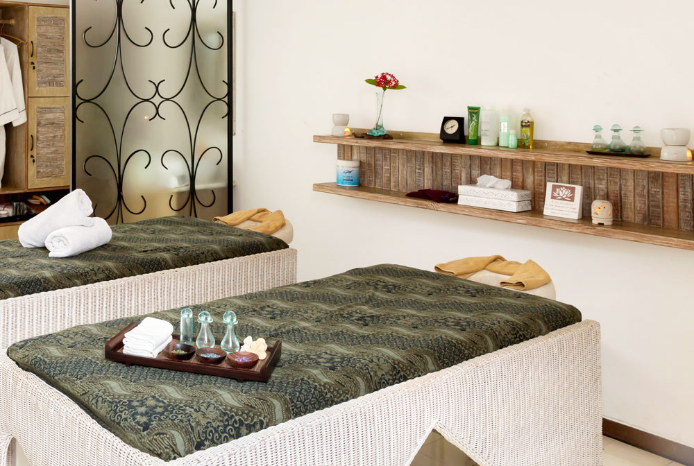 アジアンスパ風コーディネート。