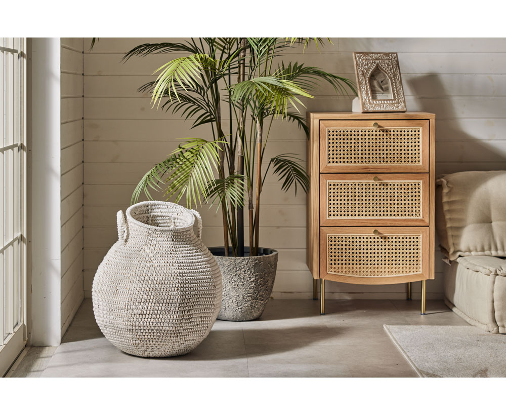 �꥾���ȥ�������Υ�ӥ󥰤ˤԤä��ꡣ�Х����åȤȥ�������