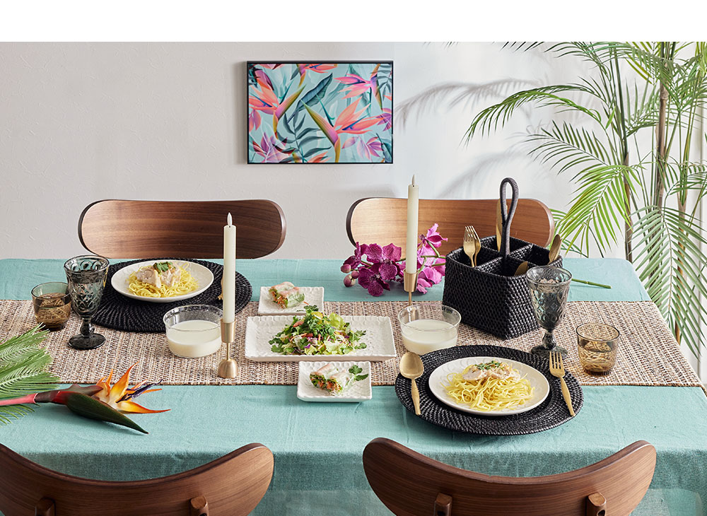 テーブルウェアとしてもおすすめ。ブラックラタン。ブラックエスプレッソ