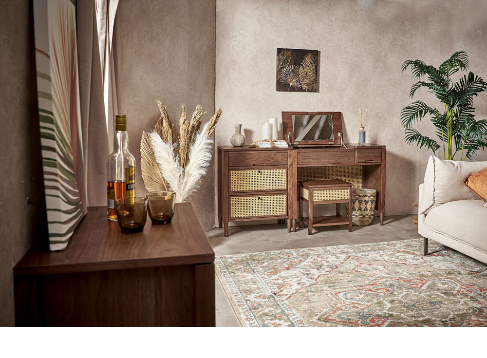 �饿��ȥ��åɤβȶ񥷥꡼����Tilem Elegan���ƥ���२�쥬�󡣿���