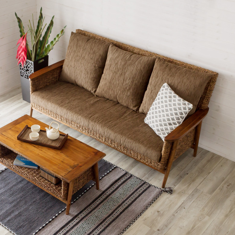 天然素材「アバカ」を使った、インドネシア製ソファ