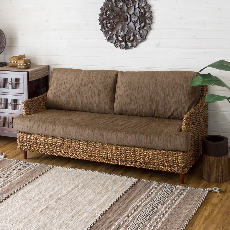 天然素材「アバカ」を使った、インドネシア製ソファ