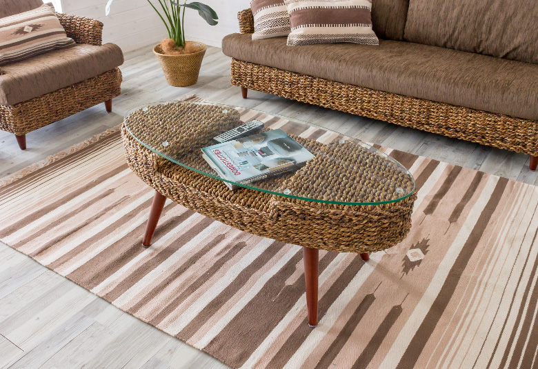 アバカ素材のローテーブル