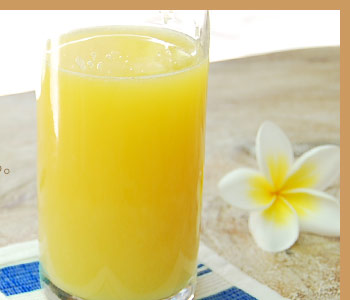 アカールワンギの香を楽しめるアジアンコースター