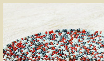 ハンドメイドならではの温かみを感じるコースター