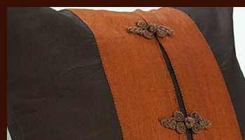 立体的な♪肌触りさらさらのクッションカバー。