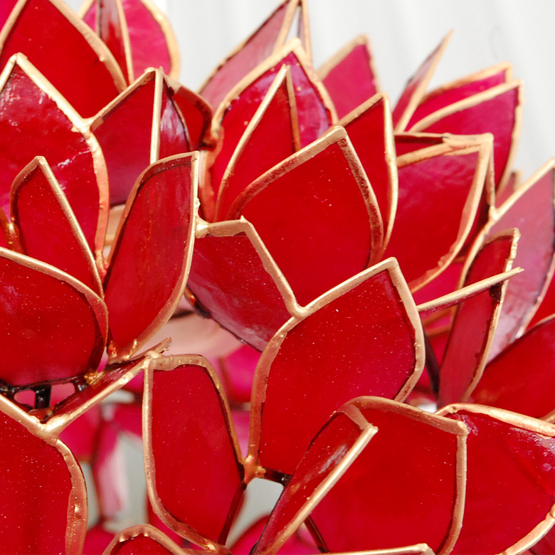 間接照明のような幻想的な雰囲気で演出