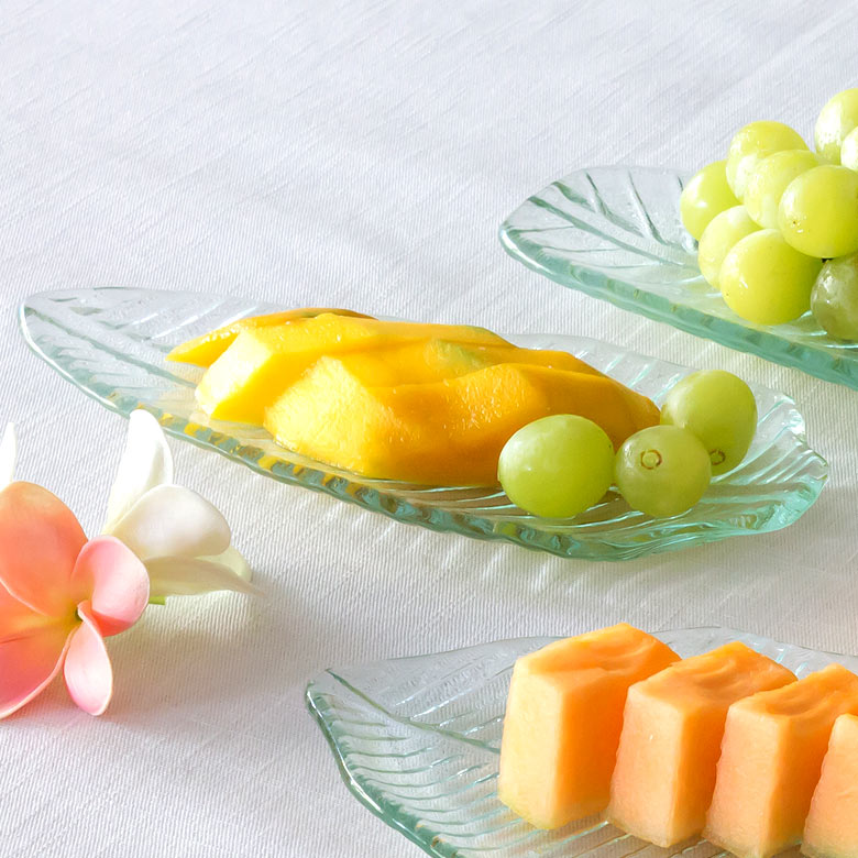 ストレリチアリーフ  皿 小皿 リーフプレート 葉っぱ トレイ ガラス皿 ガラスプレート アジアン ハワイアン バリ島