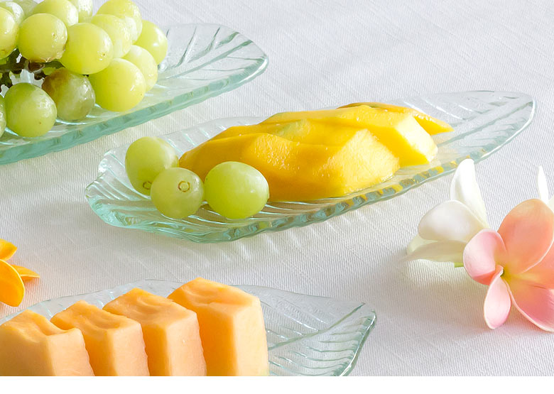 ストレリチアリーフ  皿 小皿 リーフプレート 葉っぱ トレイ ガラス皿 ガラスプレート アジアン ハワイアン バリ島