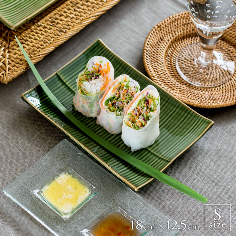 陶器製 バナナリーフ柄 プレート