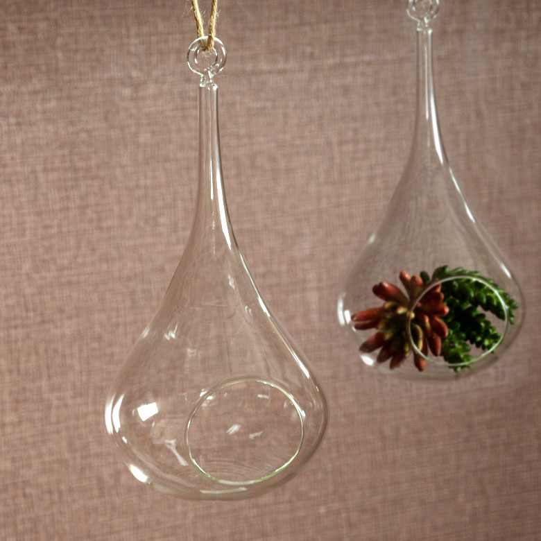 
吊るして飾る、ガラスケース