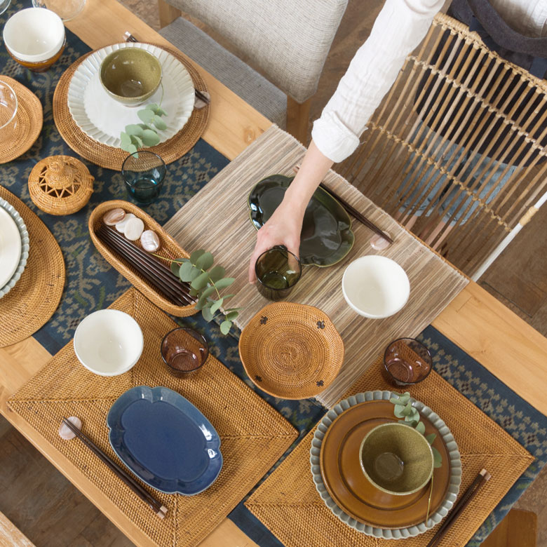 陶器の丸プレート