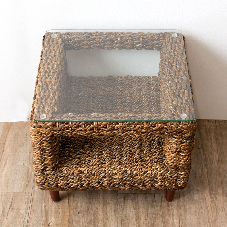 アバカ素材の丸型サイドテーブル