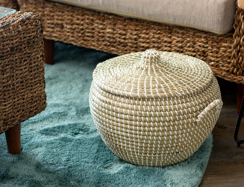 インテリアの主役にもなるバスケット