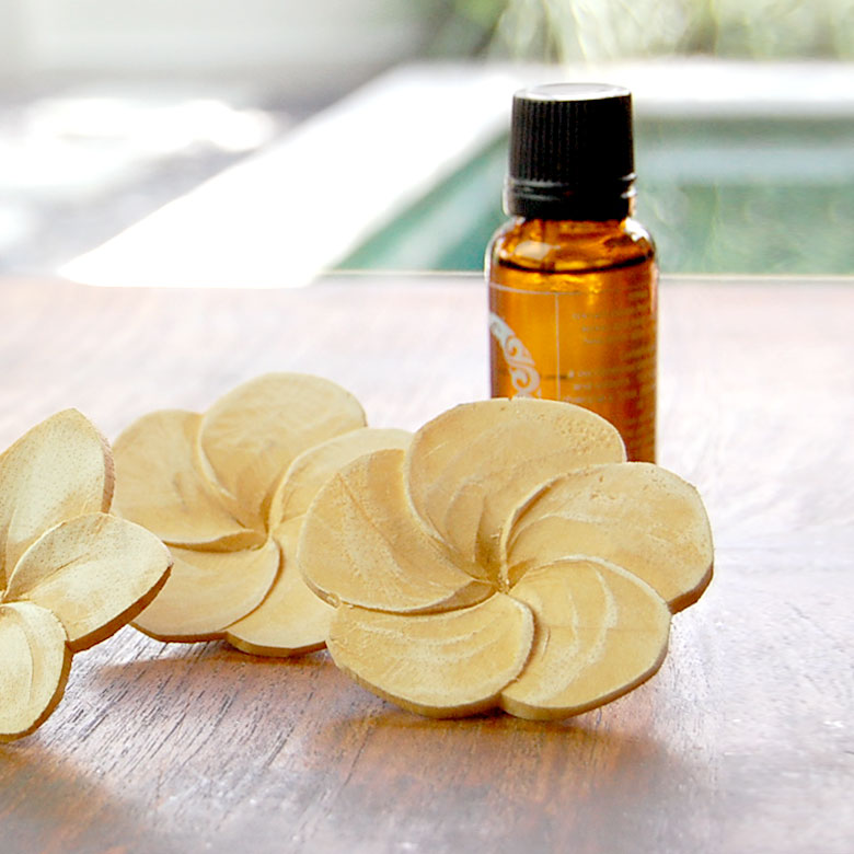 まとめて飾るとボリューム感が出て、とても華やかに。