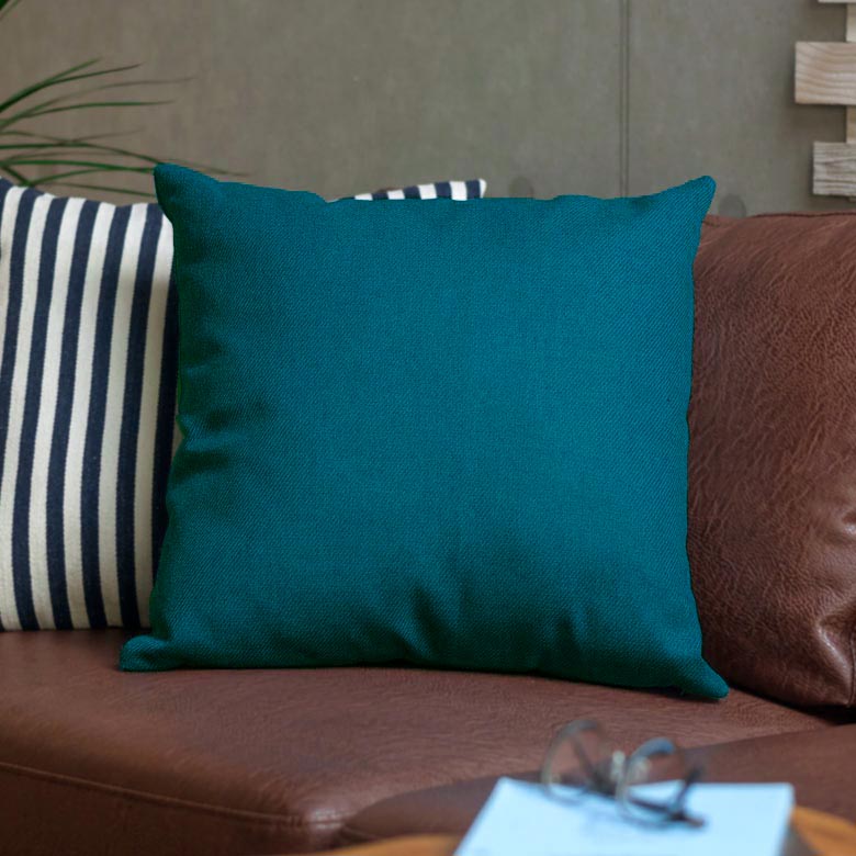 モダンブルーのクッションカバー