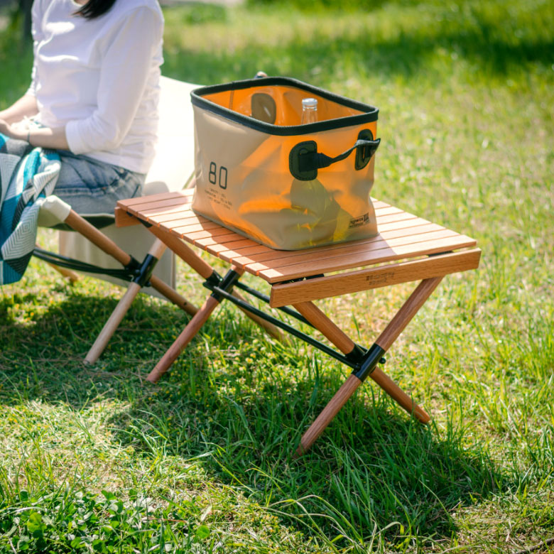 低めなので座りながらでも使いやすい