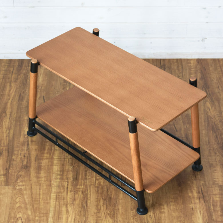 アウトドアにもインテリアにもなじむ自然な木目