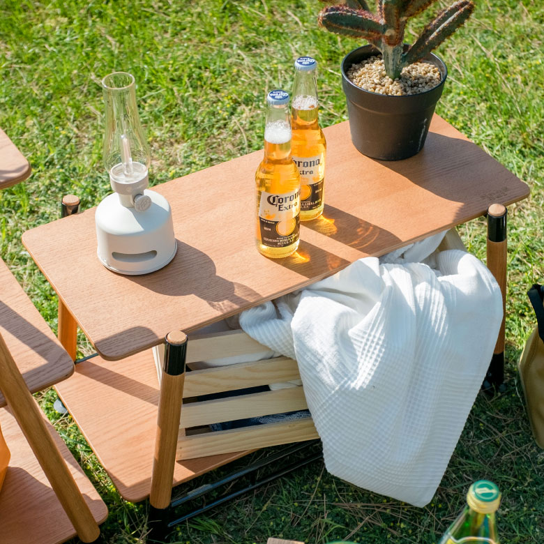 広めの天板には色々置けて便利