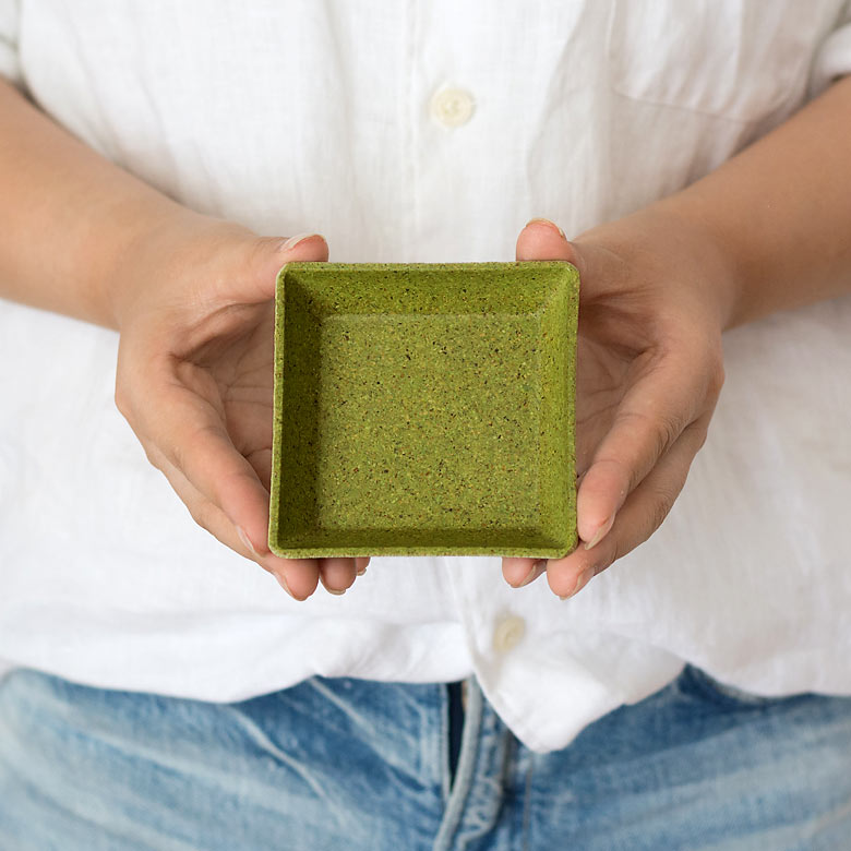 スクエア型プレート【一辺約8.7cm】