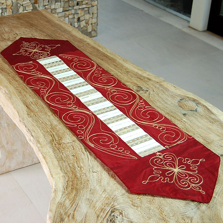 テーブルセンターとして使うのもおすすめです