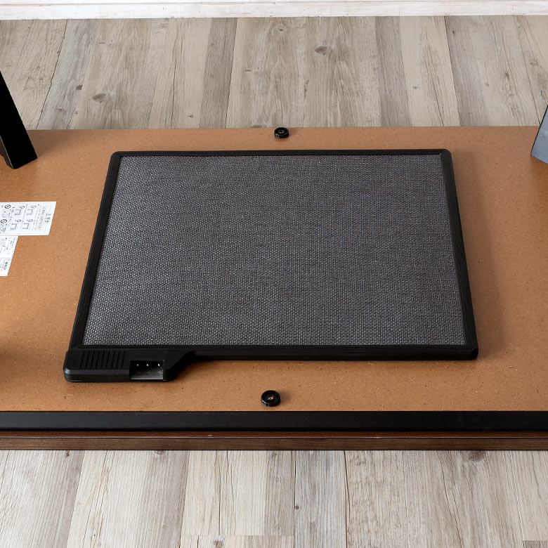 面状カーボンヒーターで