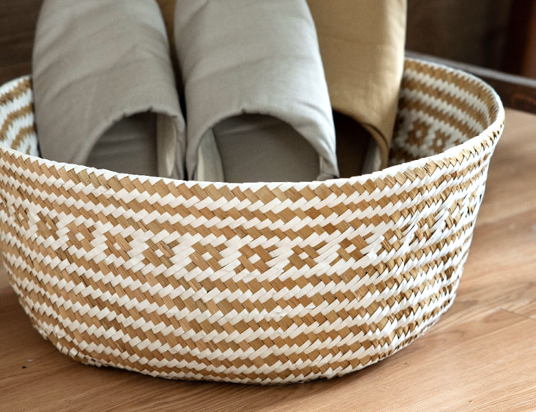 ダウンスタイルは大口で物を入れやすい形に