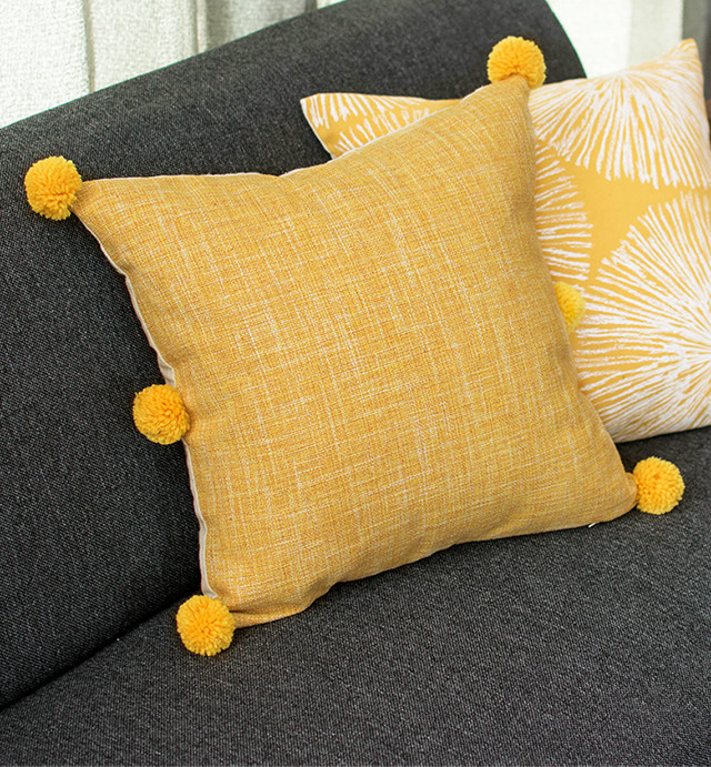 ベルベットとリネンの珍しい組み合わせ