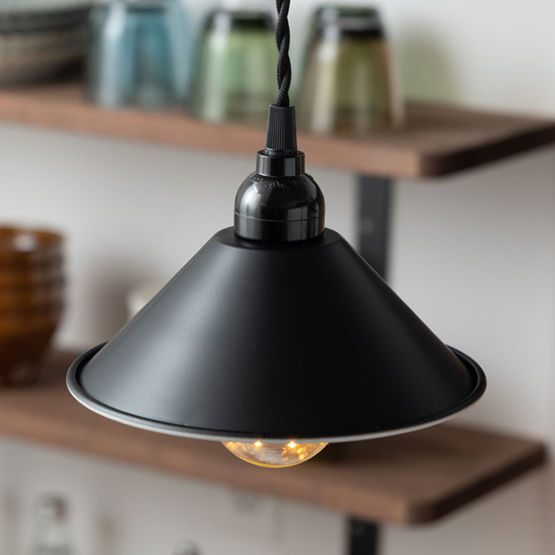 ブラックは、モダンなお部屋にもぴったり