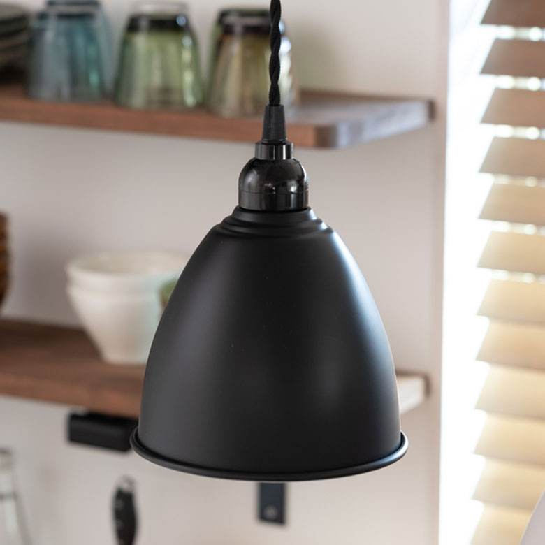 ブラックは、モダンなお部屋にもぴったり。