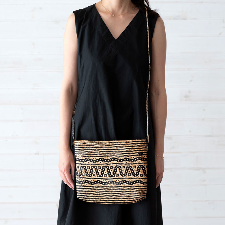 使い勝手の良いショルダーバッグ