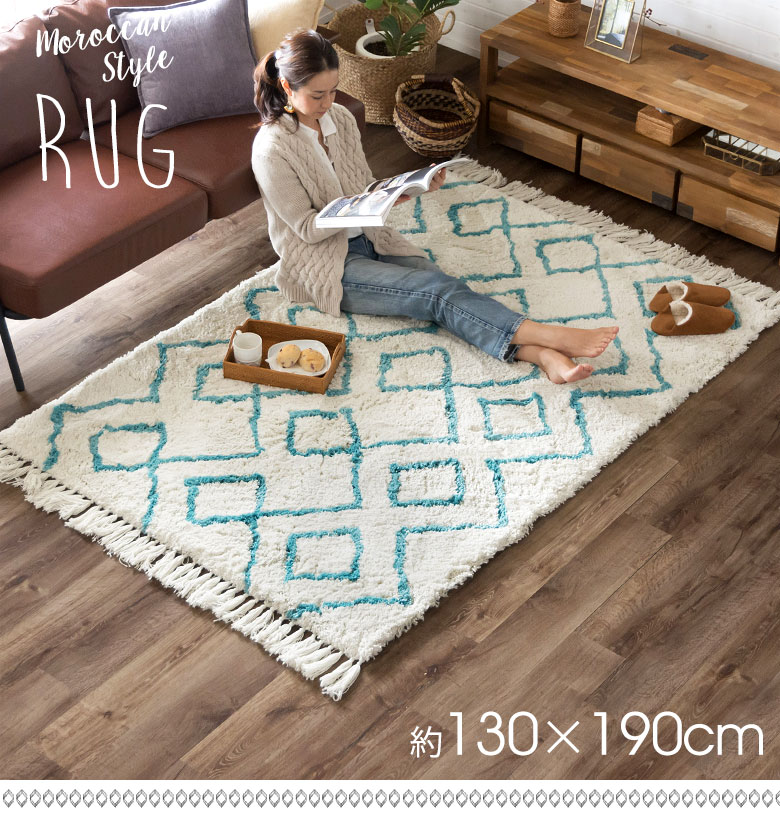 おしゃれなベニオワレン風のラグ