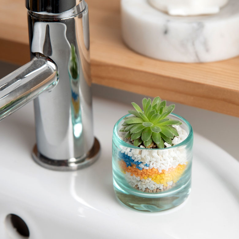 洗面台など、ちょっとしたスペースのインテリアに