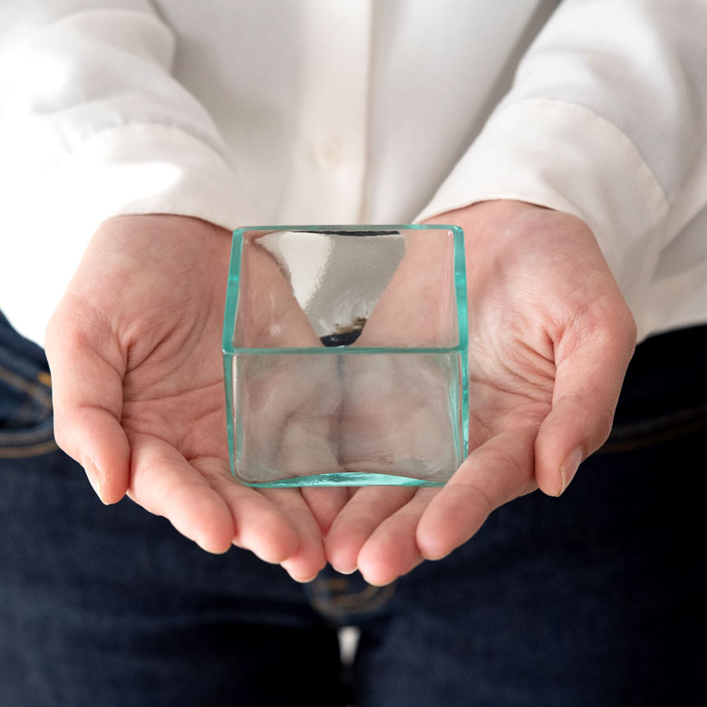 手の平サイズだから並べて飾るのもおすすめ