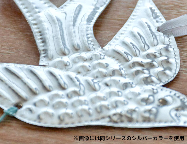 ひとつひとつ丁寧に施された美しい伝統模様