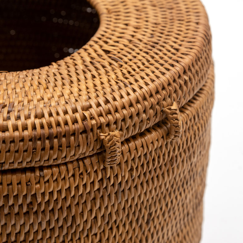 パラス石でできたレリーフ