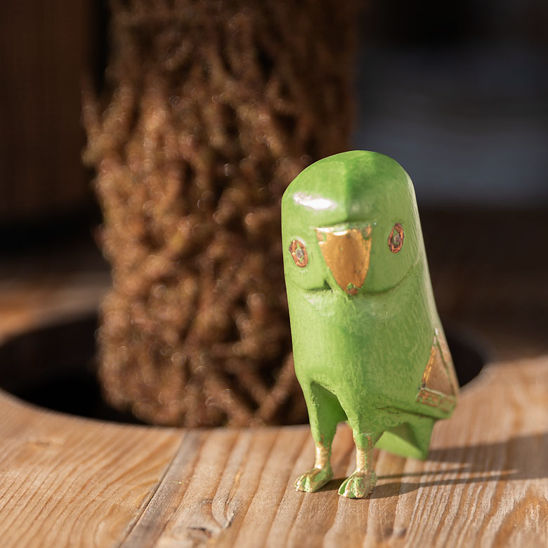 幸運を呼ぶフクロウをお部屋に