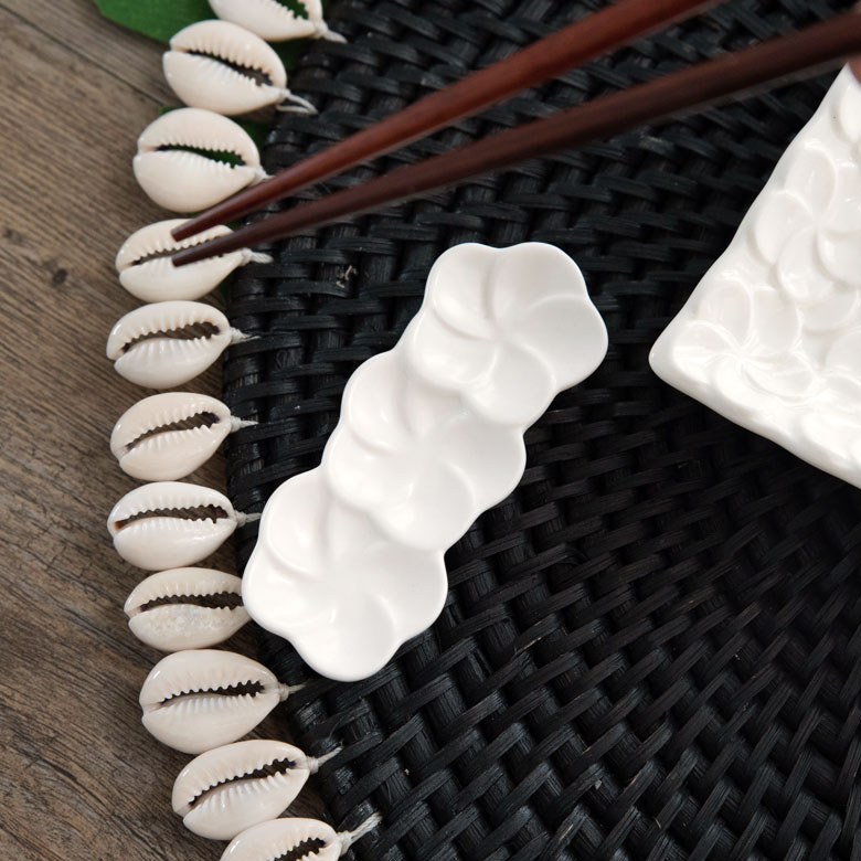 プルメリアの箸置き