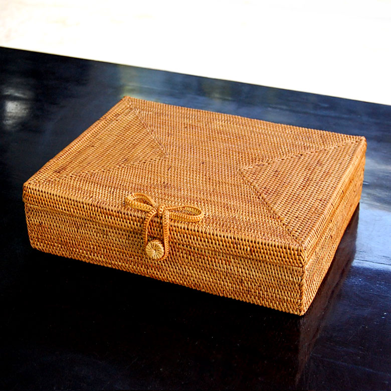 アタ製ボックス型バスケット