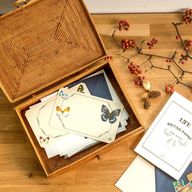 手紙の収納にも最適